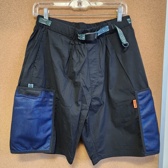 ⚠️LAST CHANCE⚠️ Men's Butter Goods Mesh Cargo Shorts - Picture 1 of 7